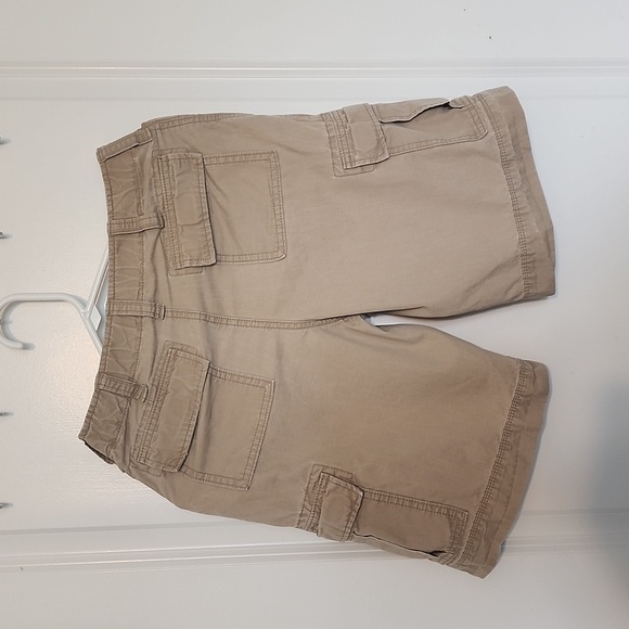Gap kids cargo shorts size 10 - Picture 2 of 6